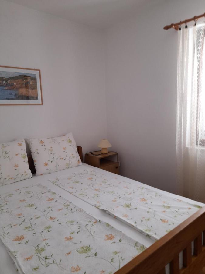 Apartment Gotovina Biograd Na Moru Exteriör bild