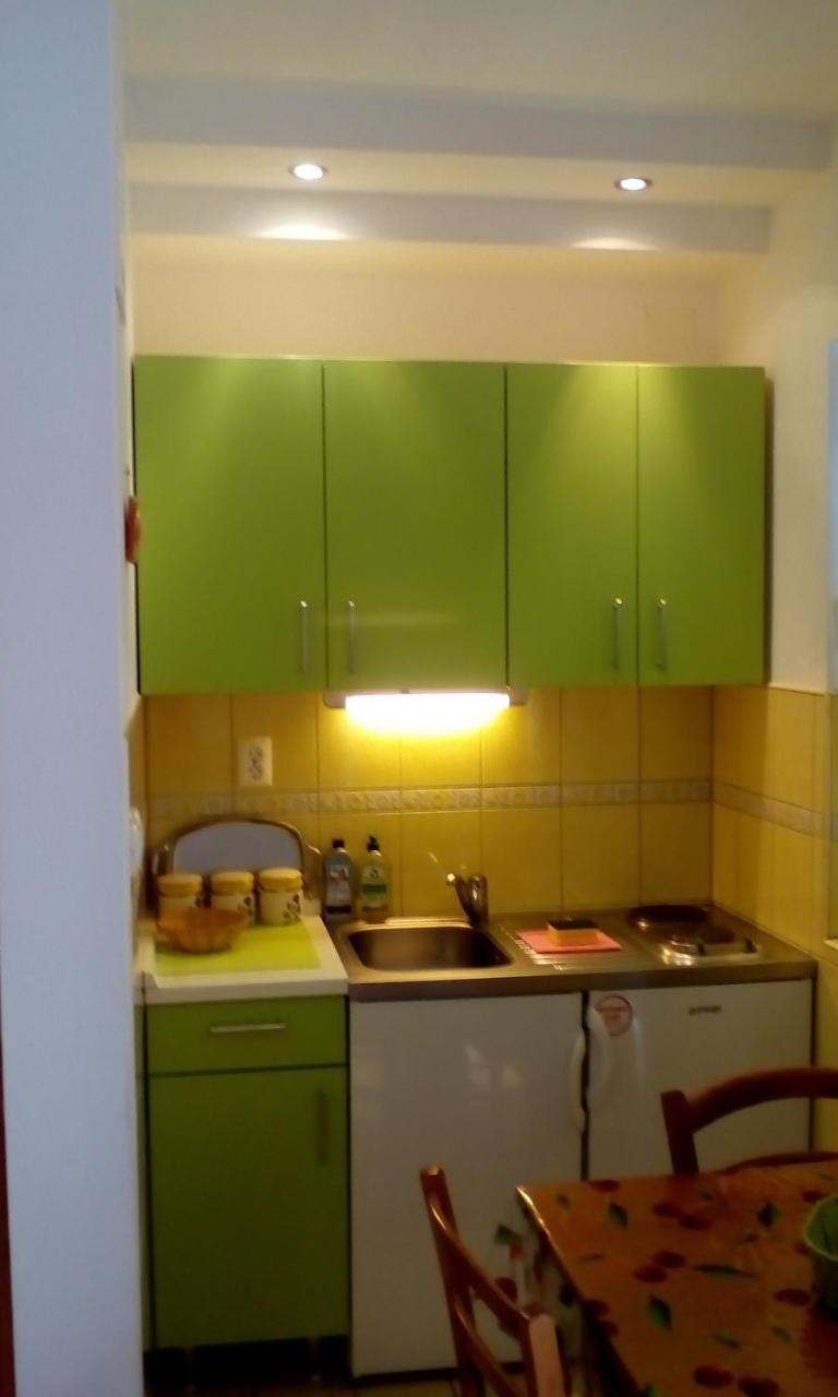 Apartment Gotovina Biograd Na Moru Exteriör bild