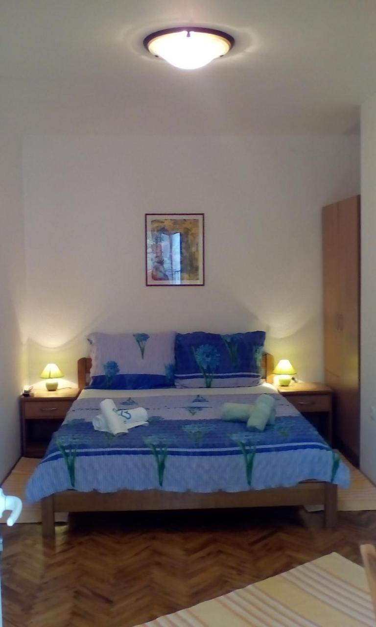 Apartment Gotovina Biograd Na Moru Exteriör bild